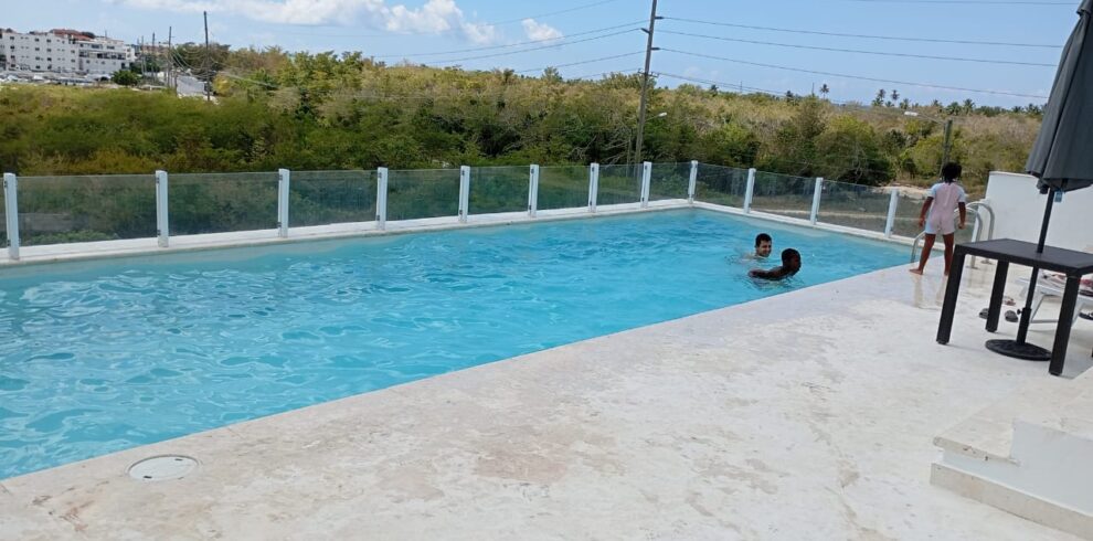 Apartamento Nuevo con Piscina en Bayahíbe – A 5 Minutos de la Playa