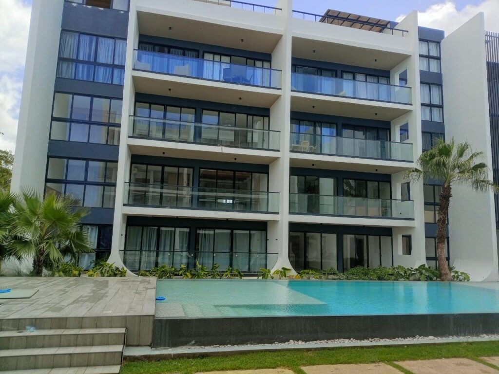 Apartamento con Piscina en Bayahíbe – A 8 Minutos de la Playa